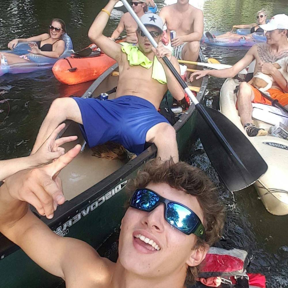 Meet your Posher, Drew